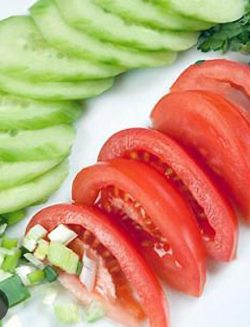 Домати и краставици /TOMATOES AND CUCUMBERS